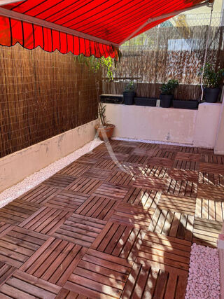  Appartement à louer 3 pièces 65 m²