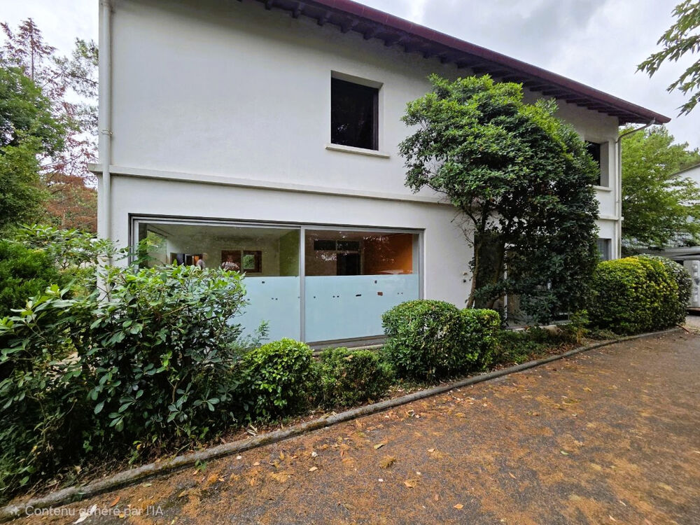   À LOUER - LOCAL PROFESSIONNEL 108 m² - ANGLET 