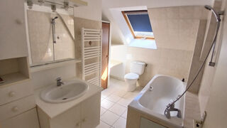  Appartement à louer 3 pièces 60 m²