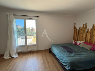  Appartement à louer 2 pièces 53 m²