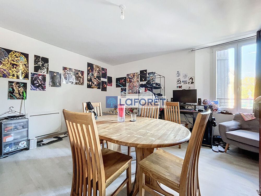 Vente Immeuble Immeuble Saint Dizier 11 pièce(s) 277.21 m2 Saint dizier