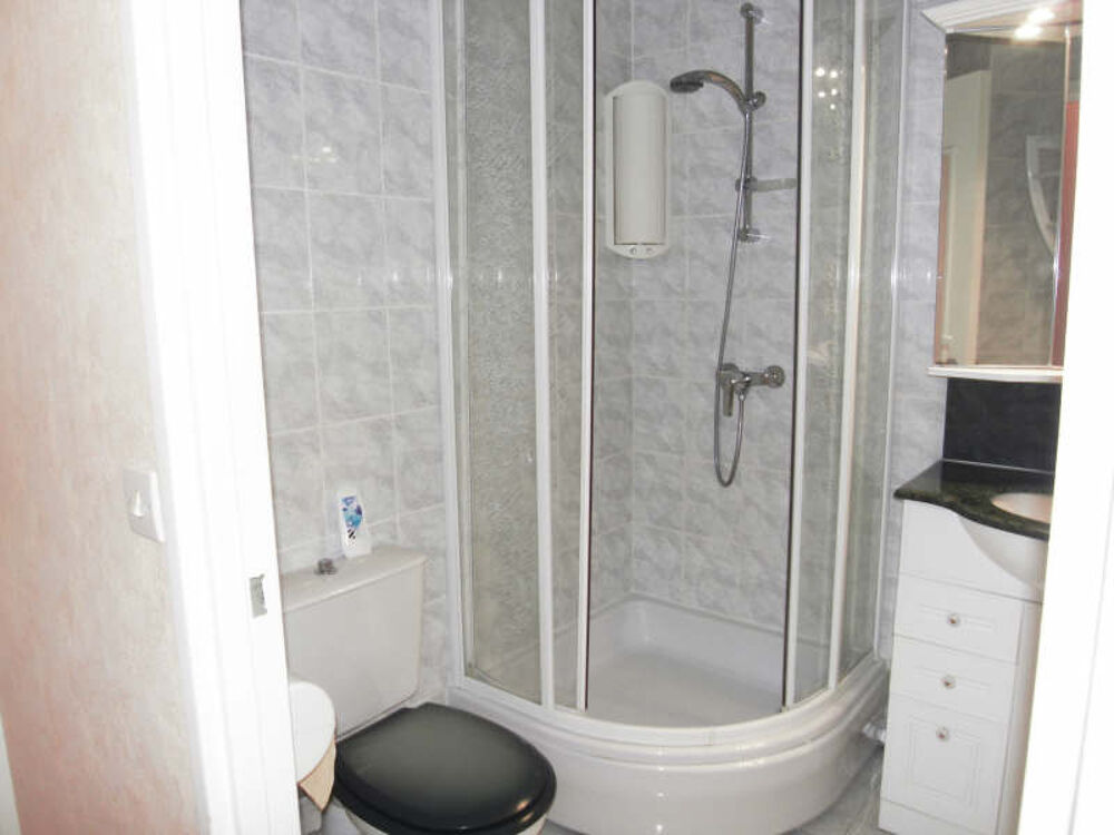 APPARTEMENT POISSY - 1 pièce(s) - 31 m2