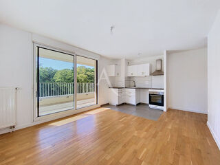  Appartement à louer 3 pièces 53 m²