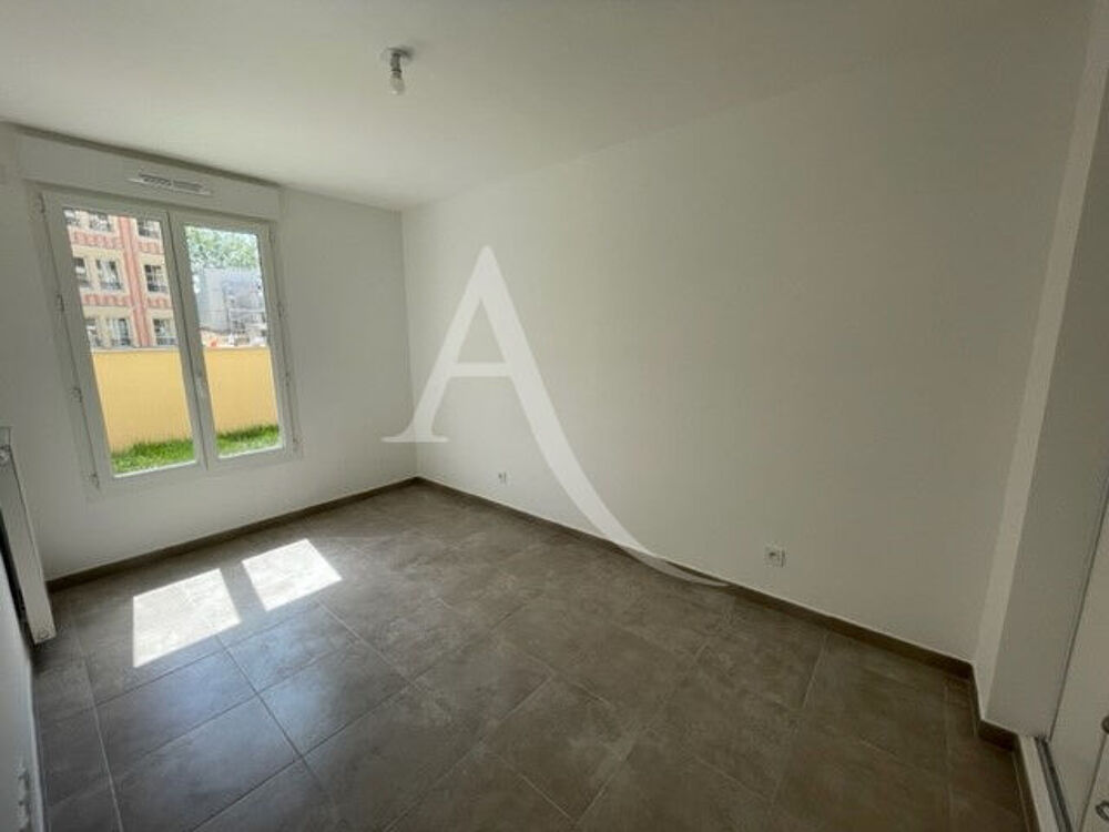 2 pièces - LE PLESSIS CAPITALES