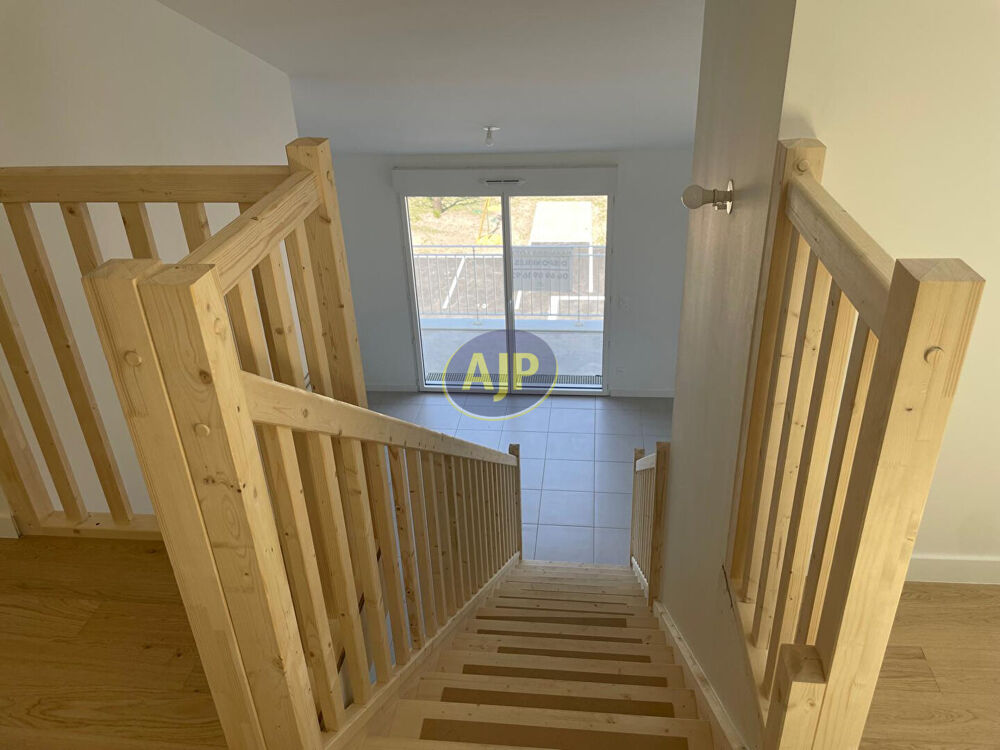 APT T3 DUPLEX AVEC PARKING
