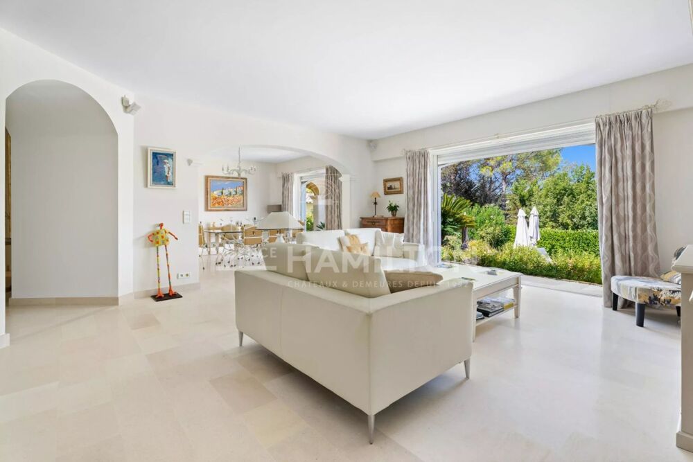 Vente Maison Élégante demeure provençale à quelques pas du village Valbonne