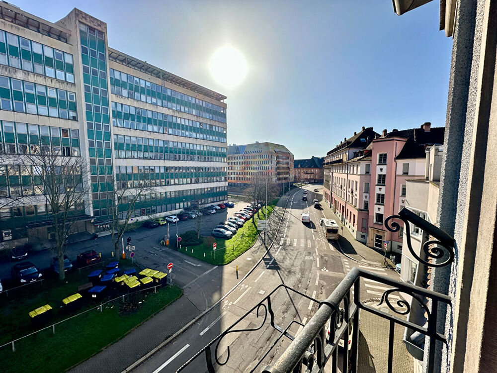 Vente Appartement STRASBOURG PETITE FRANCE - Appartement d'environ 100m2 au 4ème étage avec balcon Strasbourg