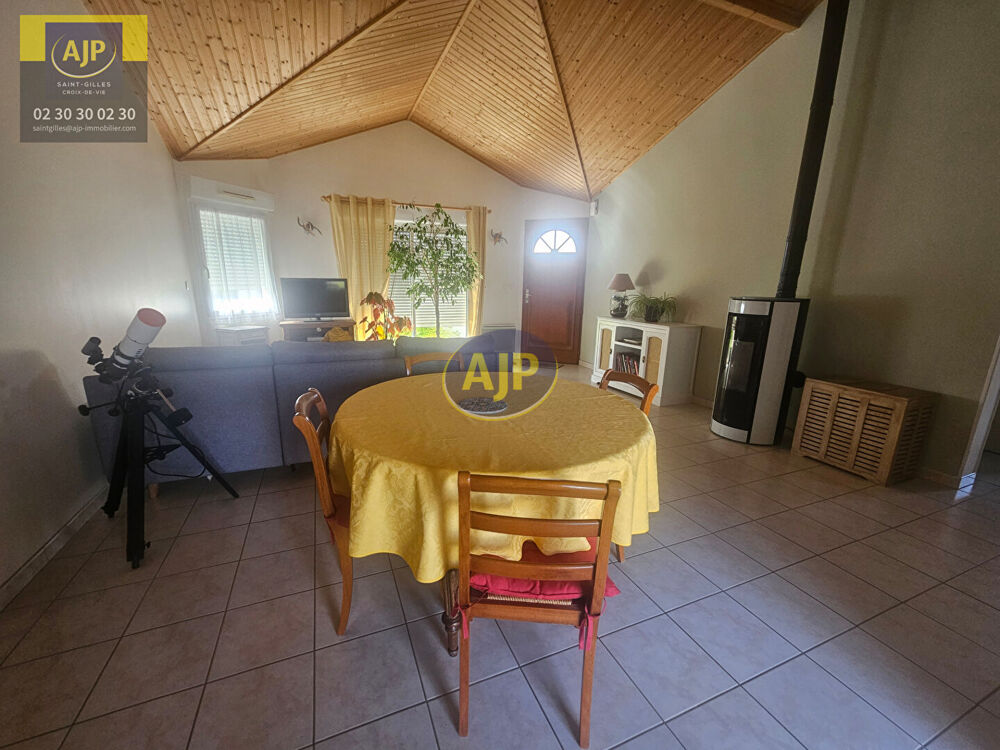 Location Maison Maison  Louée Meublée Saint Reverend 3 pièce(s) 74.27 m2 Saint reverend