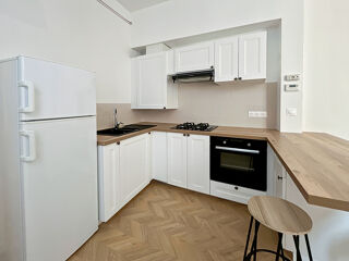  Appartement à louer 2 pièces 47 m²