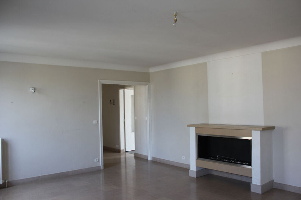 Location Appartement Bel appartement avec terrasse à louer à Loches Loches