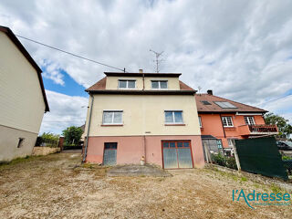  Maison  vendre 6 pices 143 m