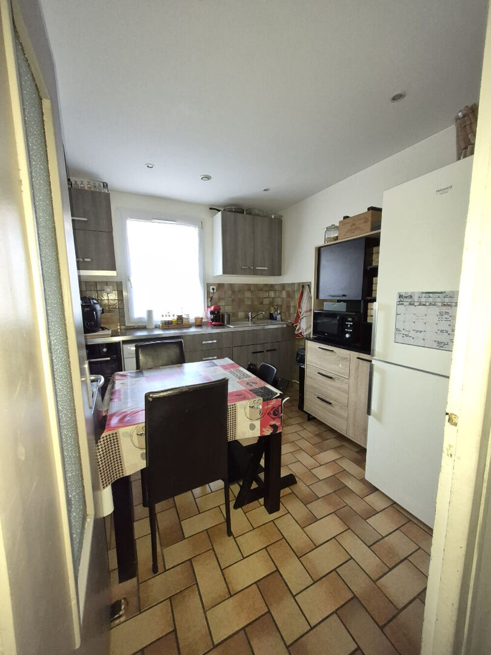 Location Appartement Appartement 4 pièces 75.62 m2 avec cave -  Centre Ville EVREUX Evreux