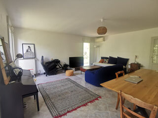  Appartement à louer 4 pièces 98 m²