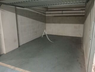  Parking / Garage � louer 1 pi�ce 