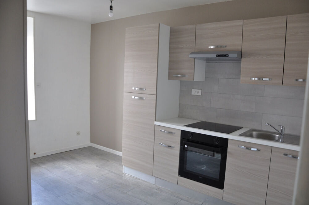 Location Appartement APPARTEMENT en duplex au bourg de SAINT GERMAIN DU BOIS Saint germain du bois