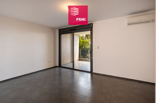 Vente Appartement Appartement T1 en rez-de-jardin avec varangue, aperçu mer et parking - Montgaillard Saint-Denis Saint denis