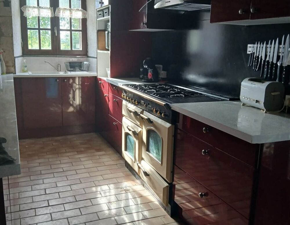 � vendre  Villa Chef-Boutonne (79110)