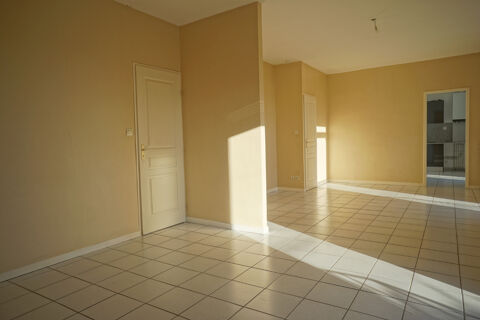  Appartement � louer 5 pi�ces 89 m�