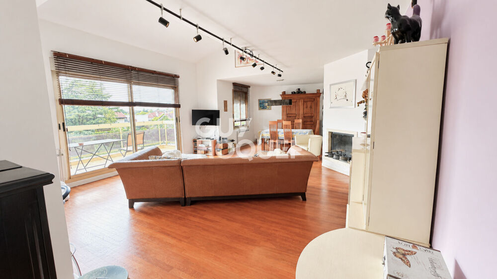 Vente Appartement A vendre au coeur point du jour, Duplex de 146.37 m2 carrez/172.40 m² utile Lyon 5