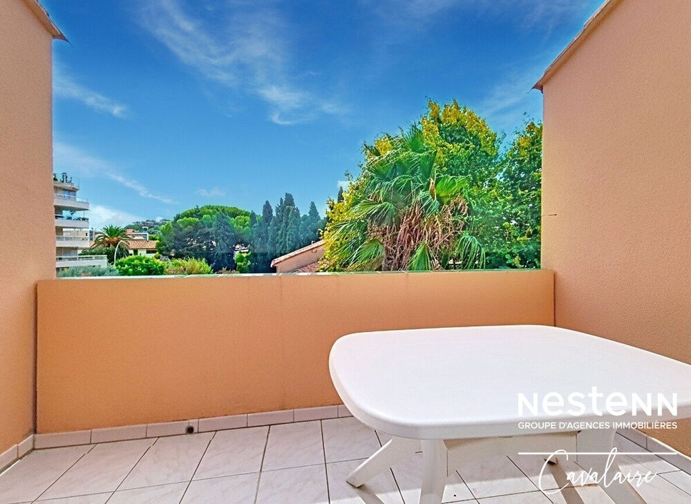 Vente Appartement Appartement Cavalaire Sur Mer 2 pièce(s) dans résidence sécurisée en coeur de ville Cavalaire sur mer