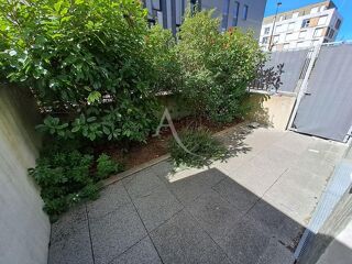  Appartement à louer 1 pièce 32 m²