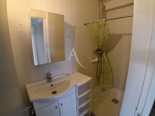  Immeuble � vendre 7 pi�ces 259 m�