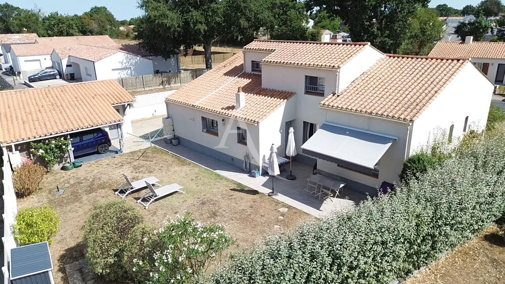 LA CHAPELLE-HERMIER MAISON FAMILIALE DE 149M² AVEC TERRAIN DE PLUS DE 710 M²