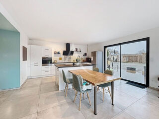  Maison � vendre 7 pi�ces 190 m�