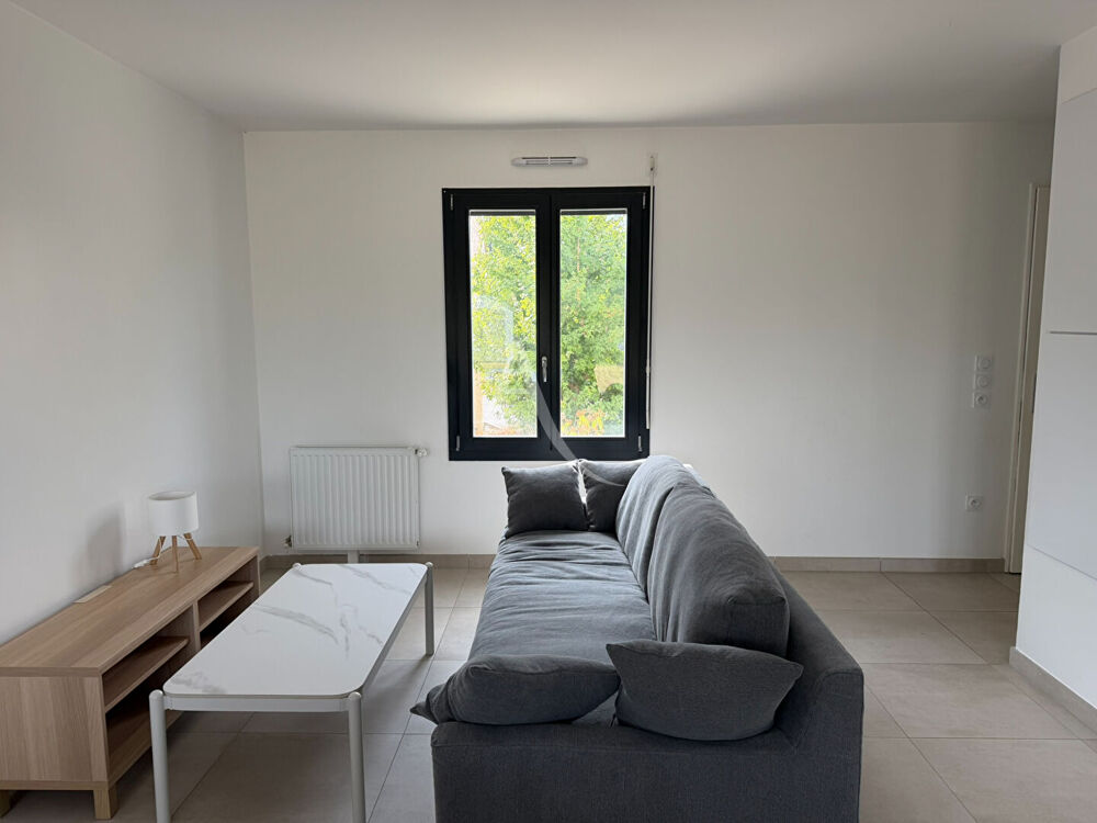 Maison meublé Bussy Saint Georges 4 pièce(s) 86.03 m2 + jardin + double stationnement