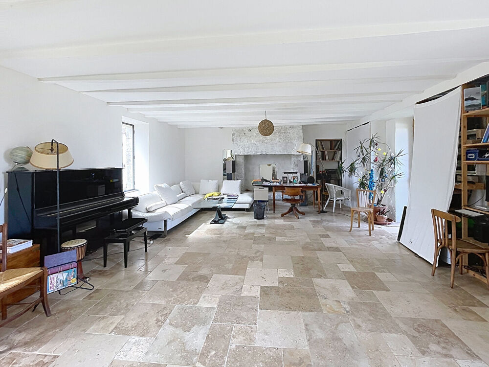 Propriété de charme avec dépendances et 4 ha de terrain Secteur Vannes/Golfe du Morbihan