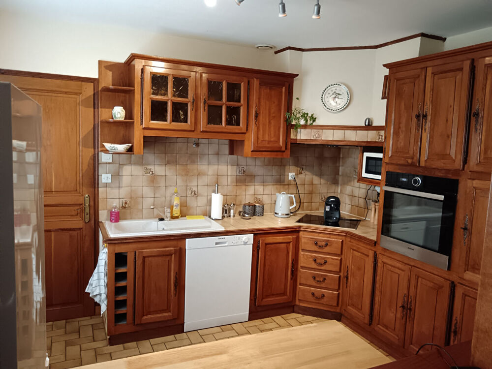 LA MANCHE Maison Le Mesnil Rouxelin 7 pièce(s) 5 chambres
