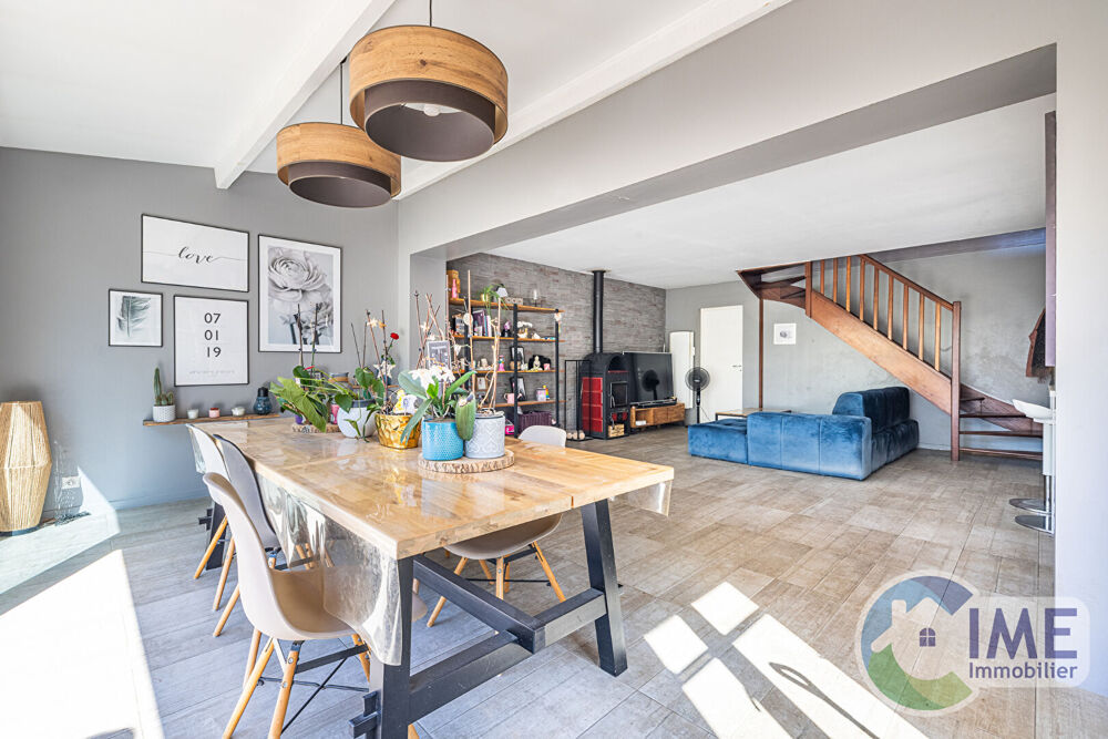 Vente Maison Maison Ballainvilliers 6 pièce(s) 121 m2 Ballainvilliers