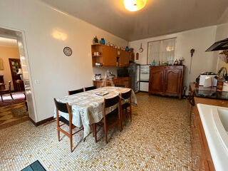  Maison � vendre 8 pi�ces 220 m�