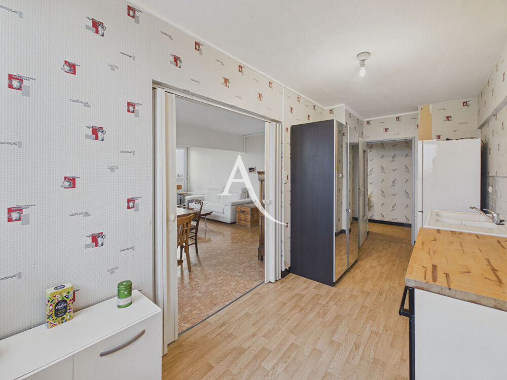 Opportunité à saisir - T3 avec Garage - 72,56 m² - ROUBAIX BARBIEUX