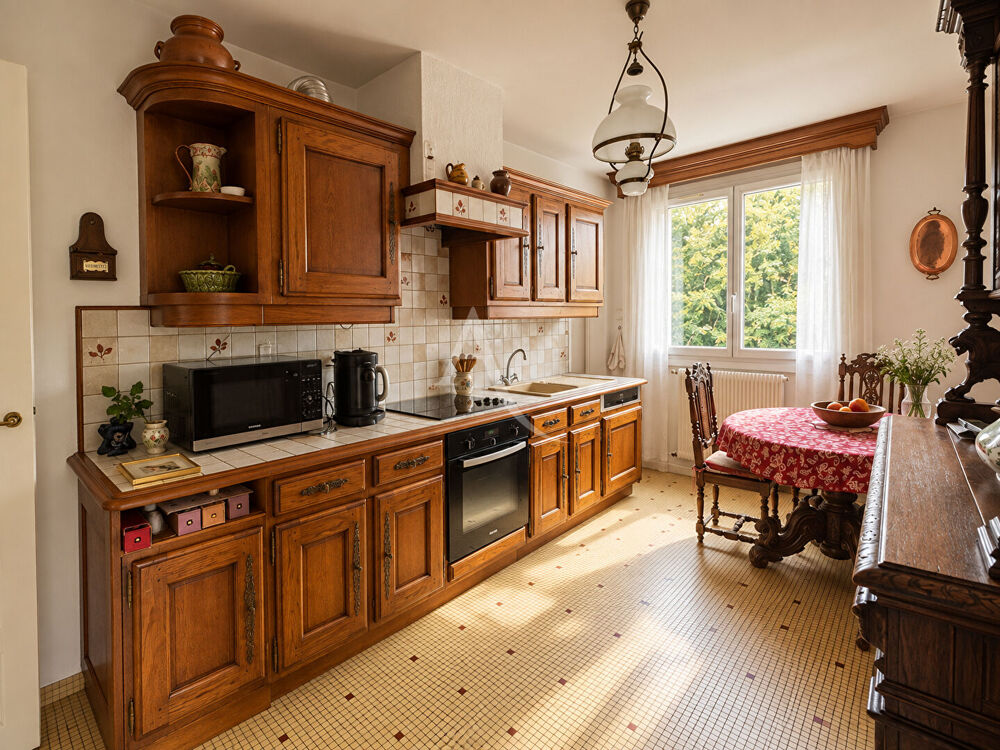 Vente Appartement Appartement 107 m² Triple exposition  Plein sud Parking Cave  Ascenseur Nantes