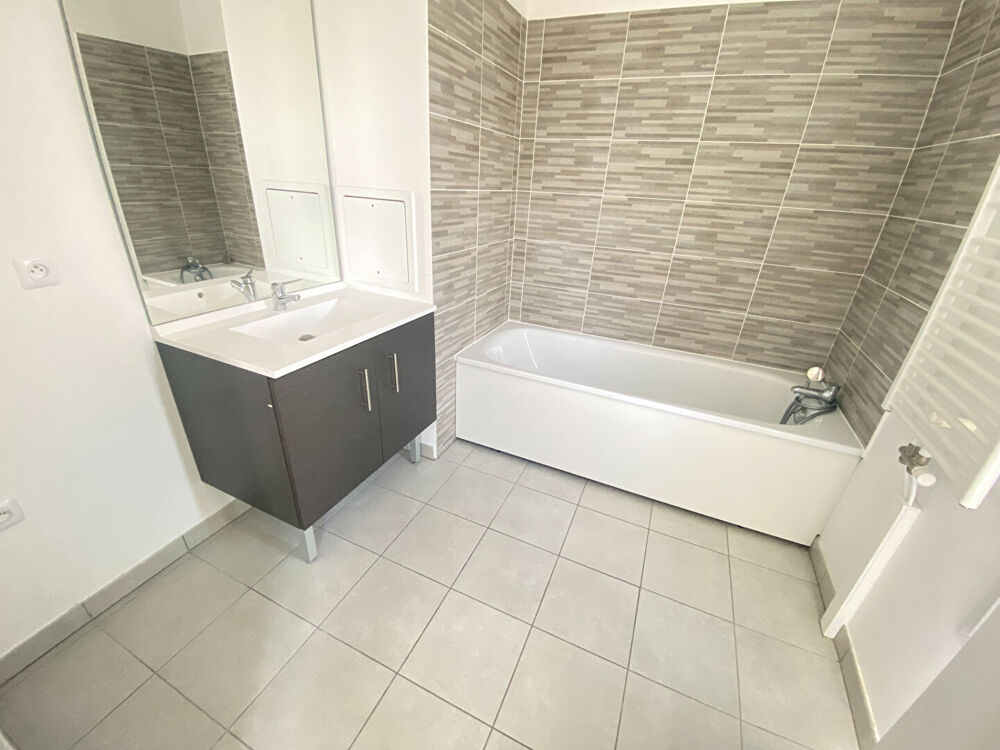 Appartement F2 avec Balcon et stationnement