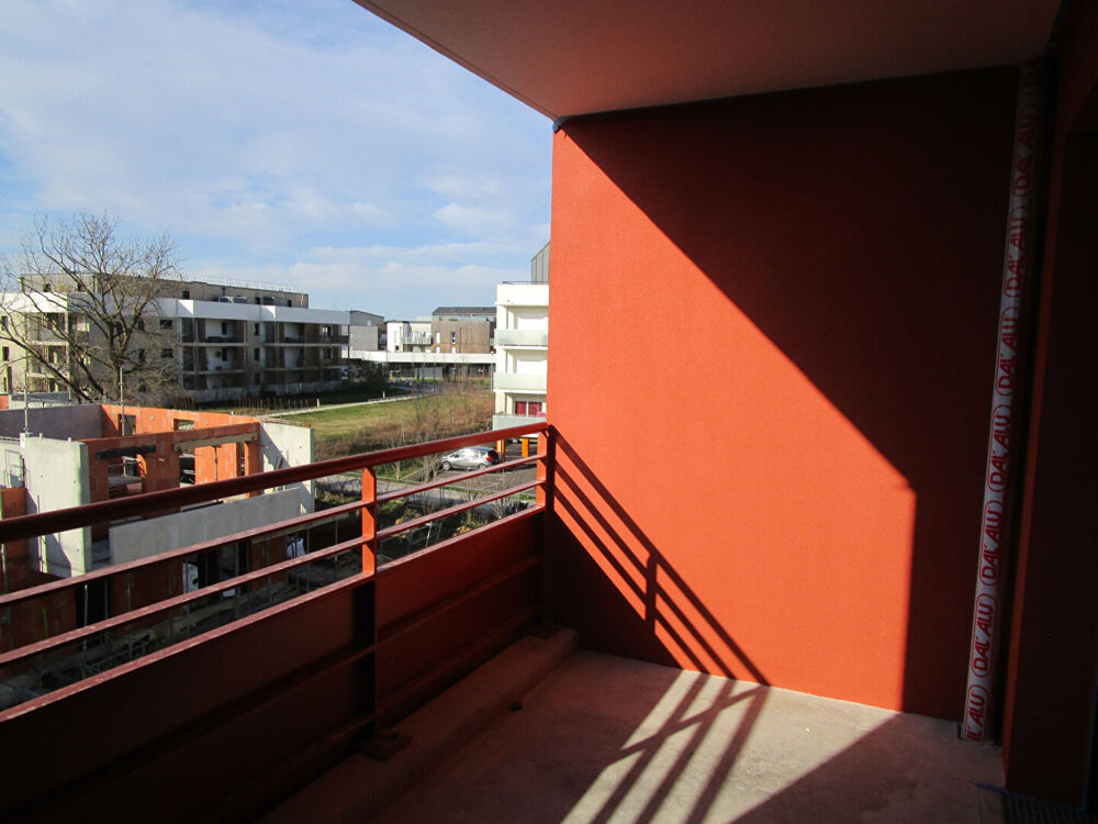 T2 44.09m²+ Balcon 7.54m²+1 pkg s/s