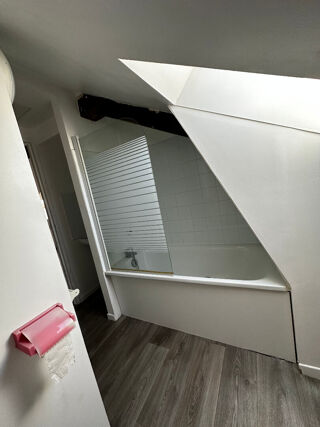  Appartement à louer 1 pièce 23 m²