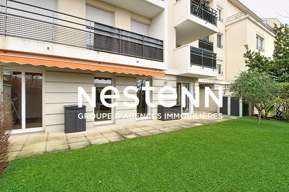 Vente Appartement Appartement en rez de jardin 4 pièces 3 chambres avec cave et garage - 69500 BRON Bron