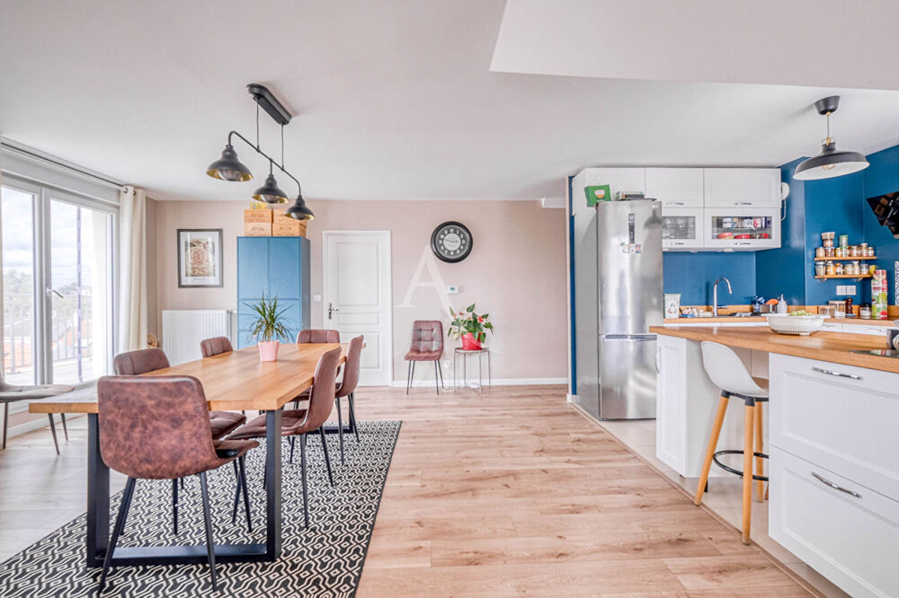 Vente Appartement Vivre sur les toits, avec l'espace d'une maison - 6 P - Box et 1 place de parking Annet sur marne