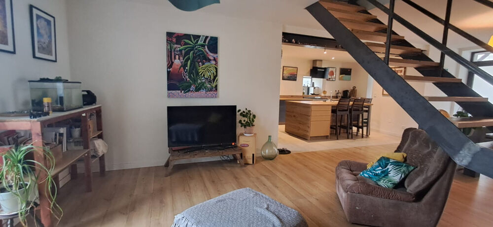 Vente Maison 15' de Cahors: Maison de village  en pierre - 5 pièces Douelle