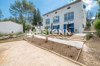  Maison  vendre 9 pices 315 m