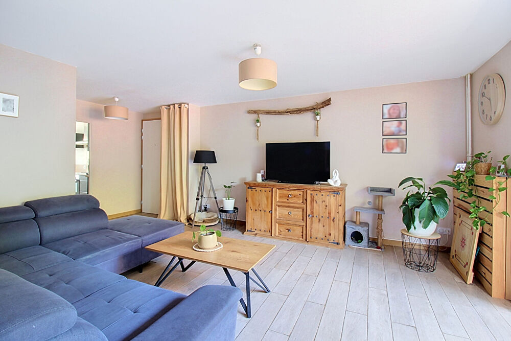 A VENDRE EN EXCLUSIVITÉ - DRAGUIGNAN : Appartement T5 - 3 chambres de 92 m² et 2 balcons + cave