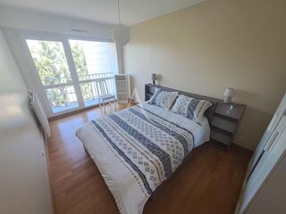  Appartement à louer 3 pièces 66 m²