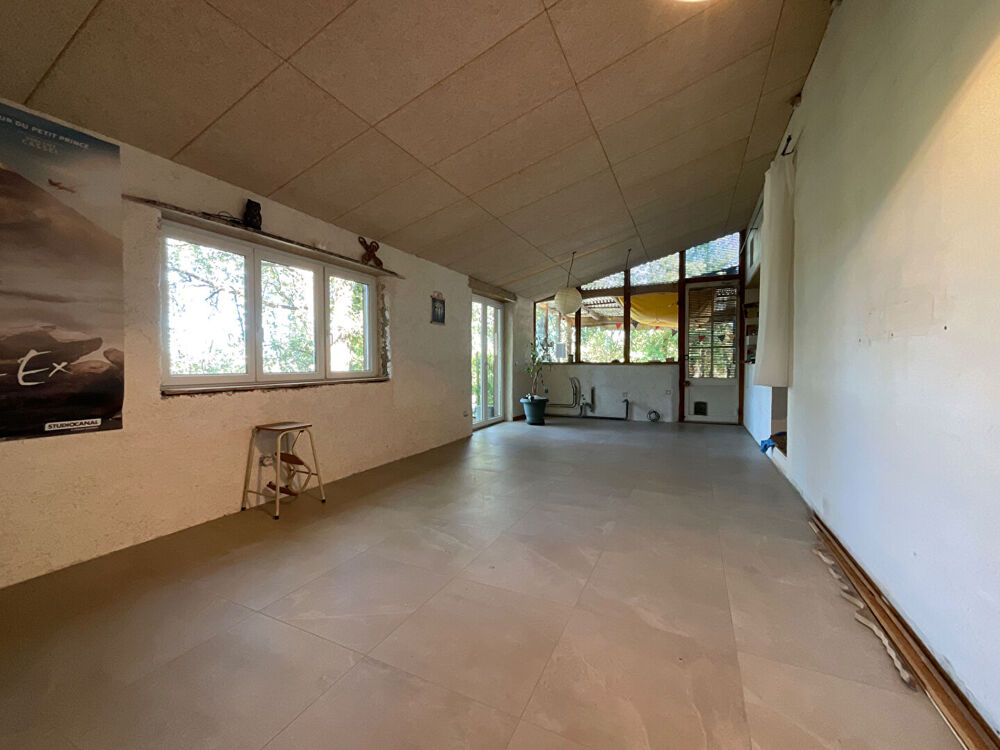 Vente Maison Maison Cajarc 4 pièce(s) 100 m2 + dépendances - 1,4ha Cajarc