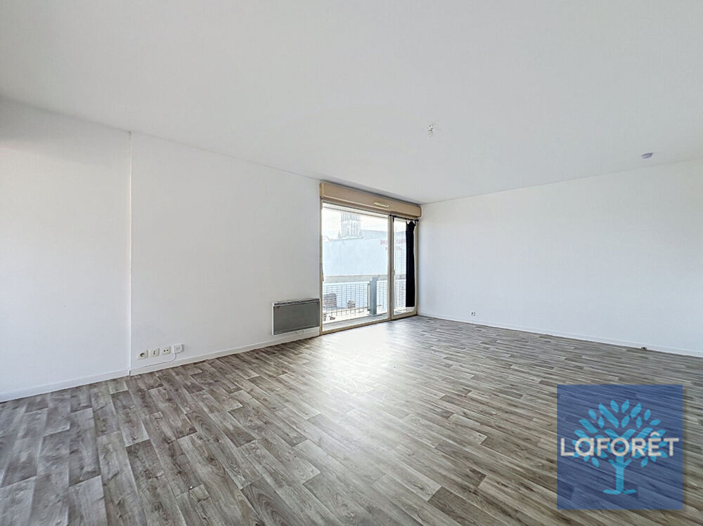 Location Appartement Appartement Valenciennes 4 pièce(s) 90 m2 Valenciennes