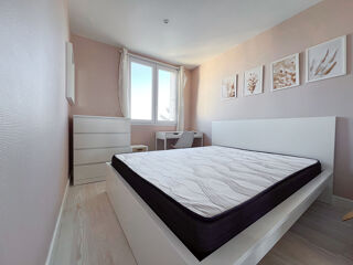  Appartement � vendre 5 pi�ces 77 m�