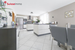 Vente Maison EXINCOURT - Maison de 2003 avec piscine, 136 m2 Exincourt