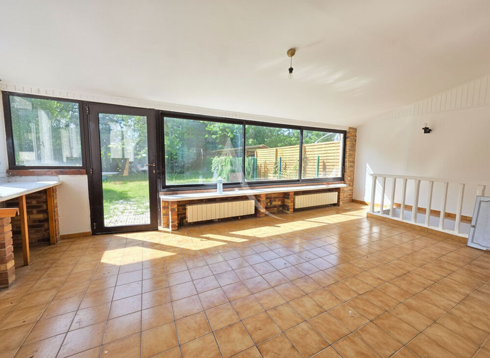 Vente Maison Maison 3 chambres avec véranda, insert et atelier - Pompe à chaleur neuve - Terrain clos et arboré Trilport