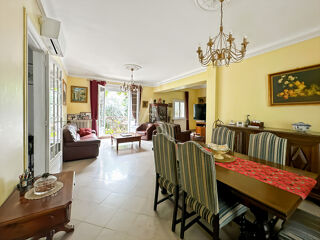  Maison � vendre 9 pi�ces 203 m�